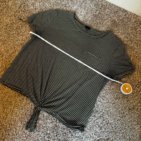 JCrew Green and White Striped Top | Tee | Cropped Tee Size Medium - Picture 7 of 13